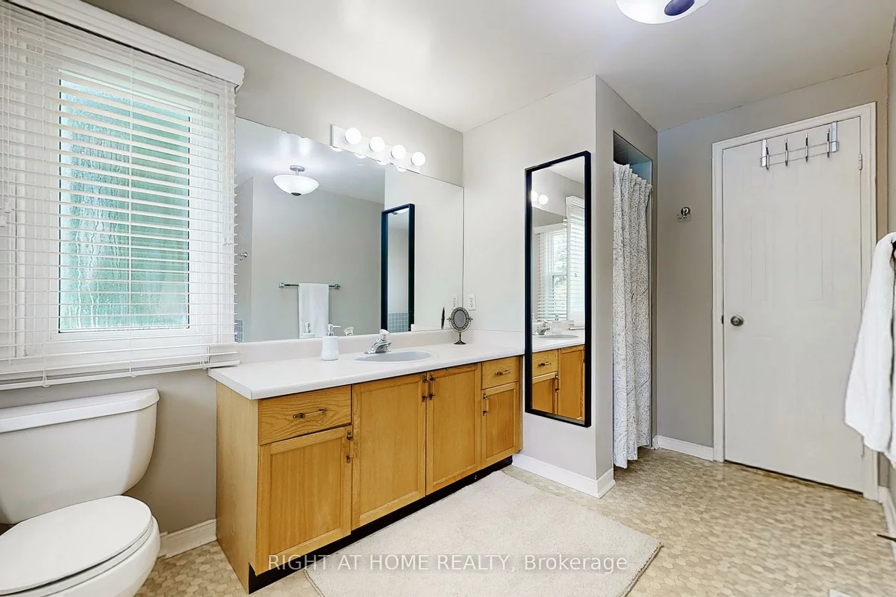 363, Crossland, Glenway Estates, Newmarket