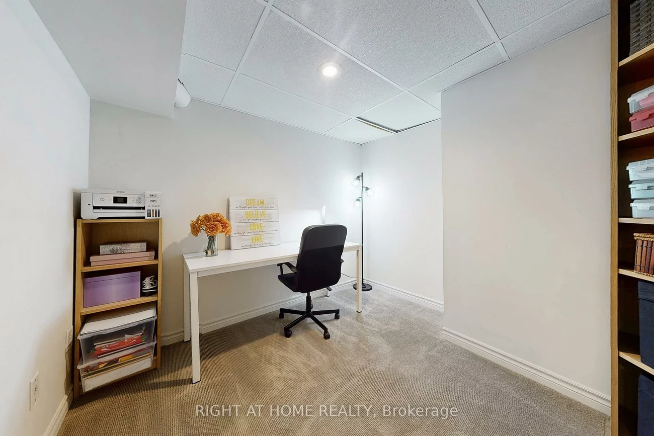 363, Crossland, Glenway Estates, Newmarket