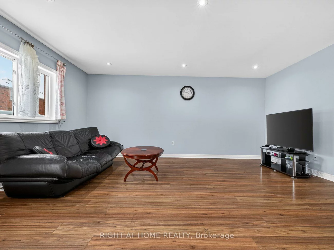 349, Wood Duck, Woodland Hill, Newmarket