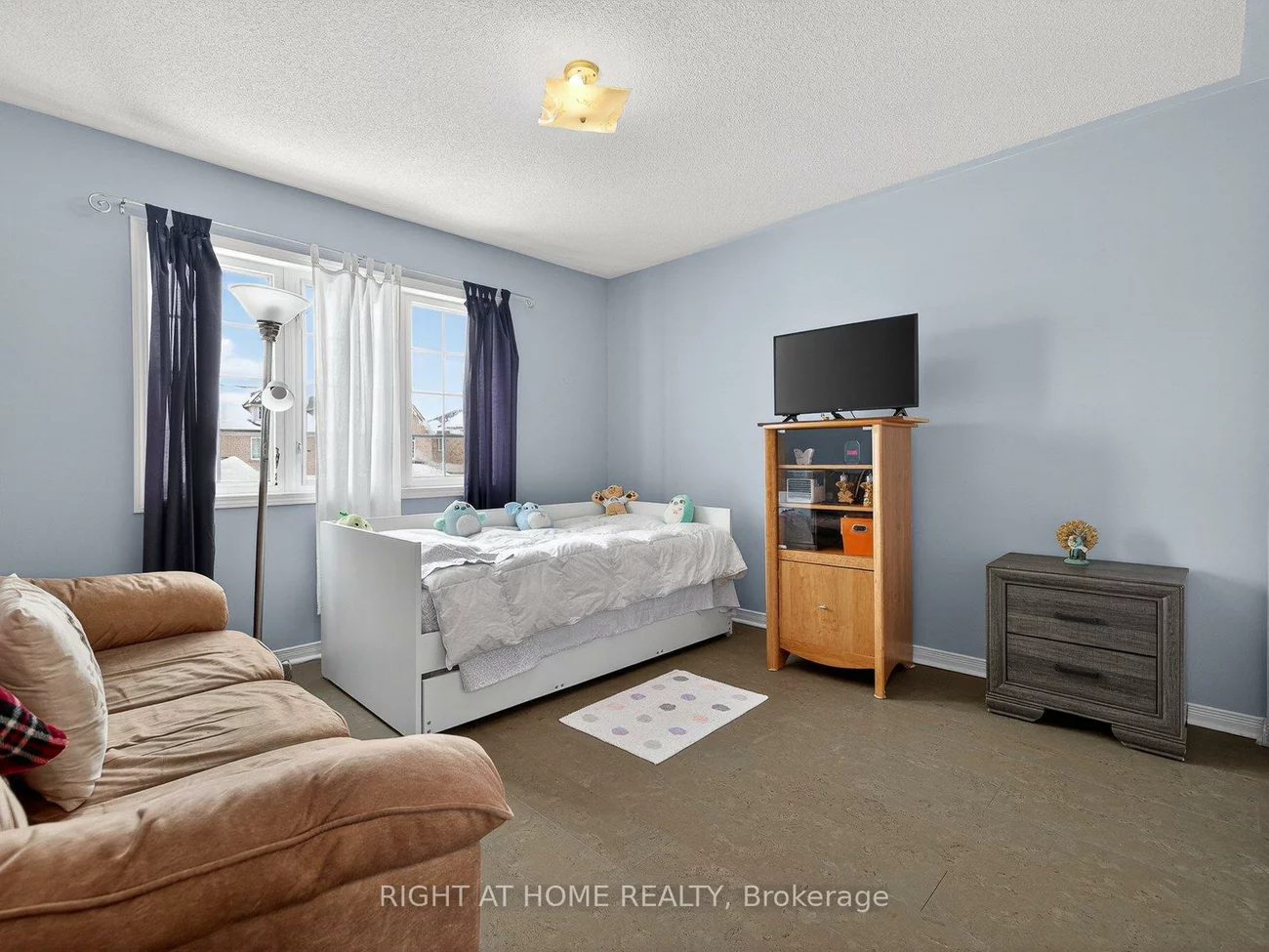 349, Wood Duck, Woodland Hill, Newmarket