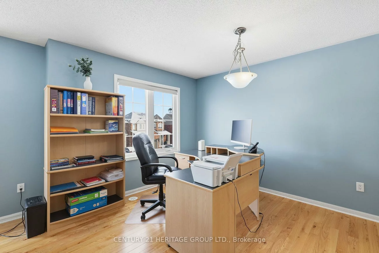 40, Cliff Gunn, Woodland Hill, Newmarket