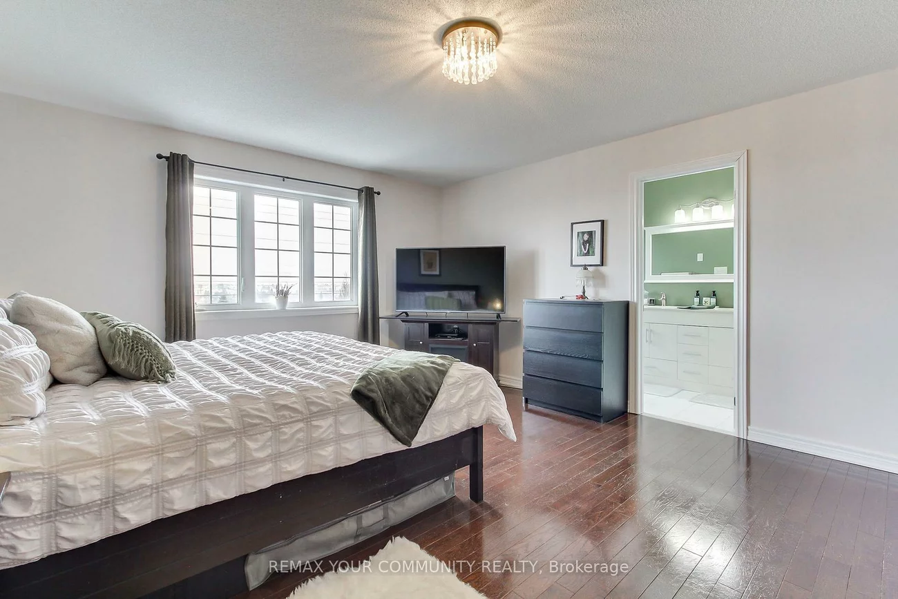 506, Foxcroft, Stonehaven-Wyndham, Newmarket