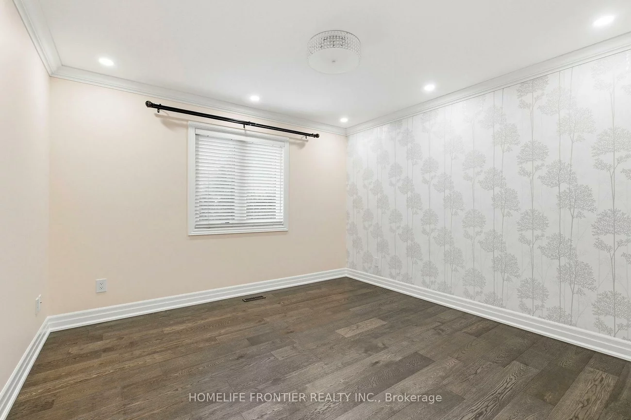 107, Mynden, Woodland Hill, Newmarket