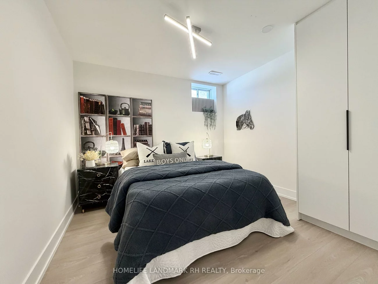 567, Holgate, Stonehaven-Wyndham, Newmarket