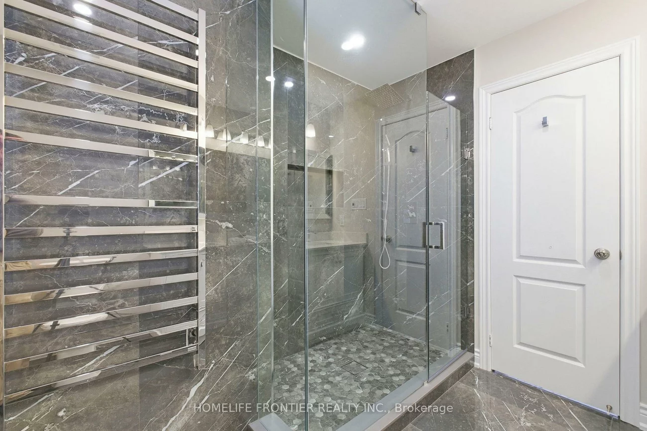 107, Mynden, Woodland Hill, Newmarket