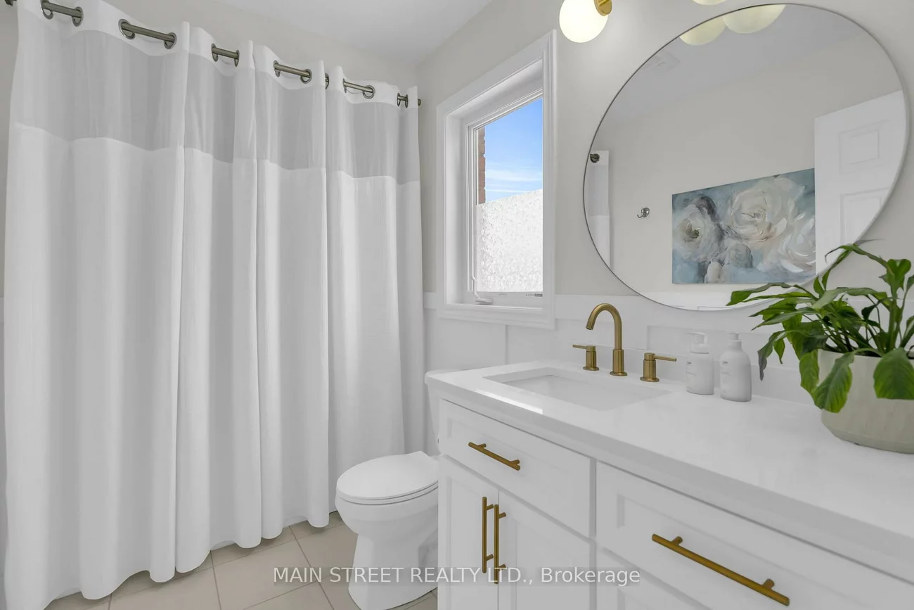 44, Herefordshire, Woodland Hill, Newmarket