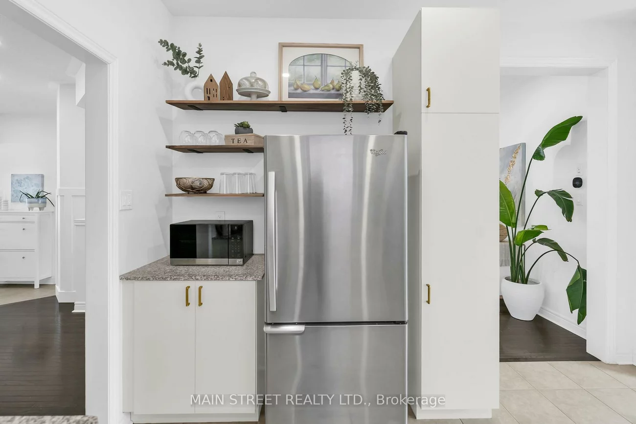 44, Herefordshire, Woodland Hill, Newmarket