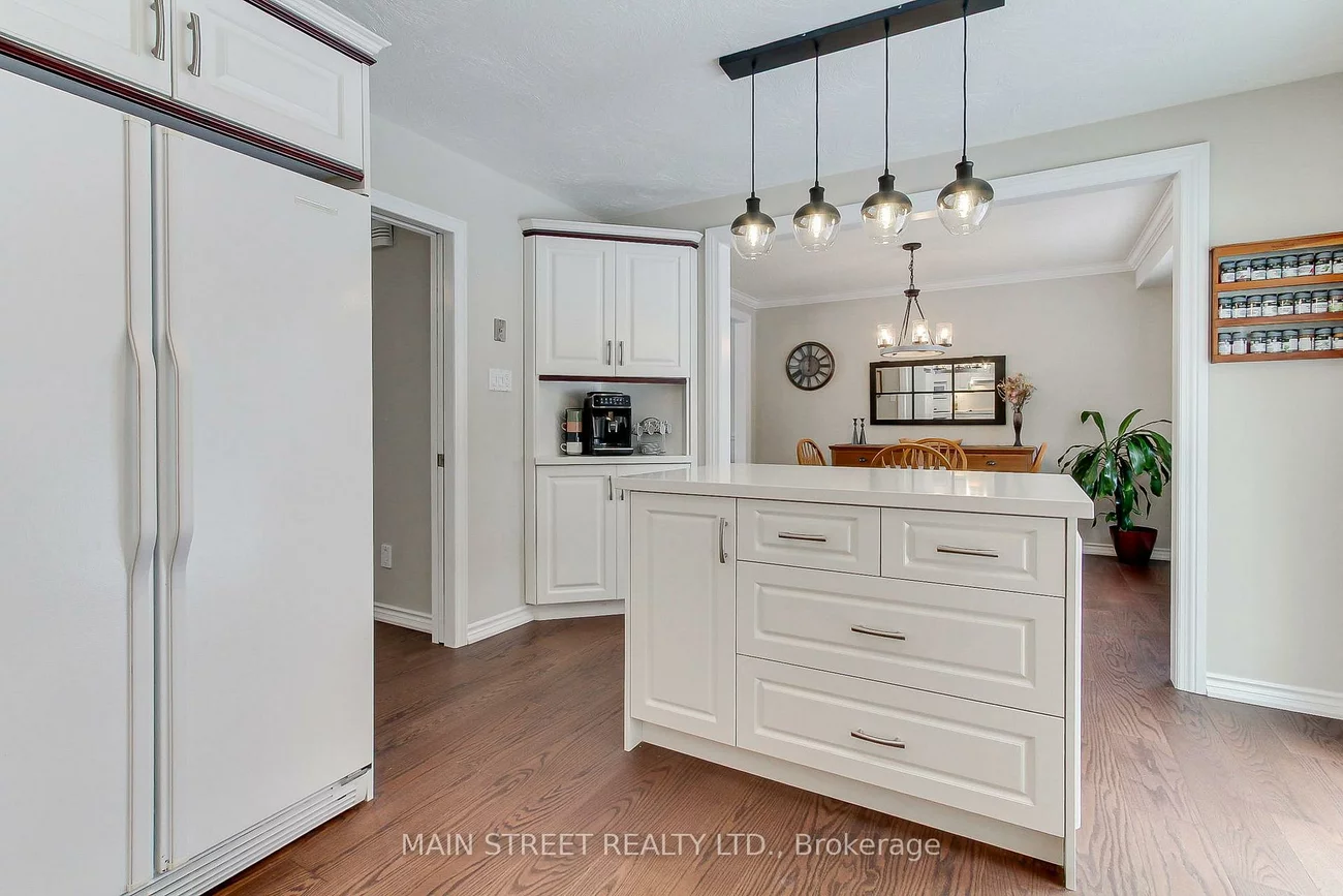 369, Harewood, Bristol-London, Newmarket