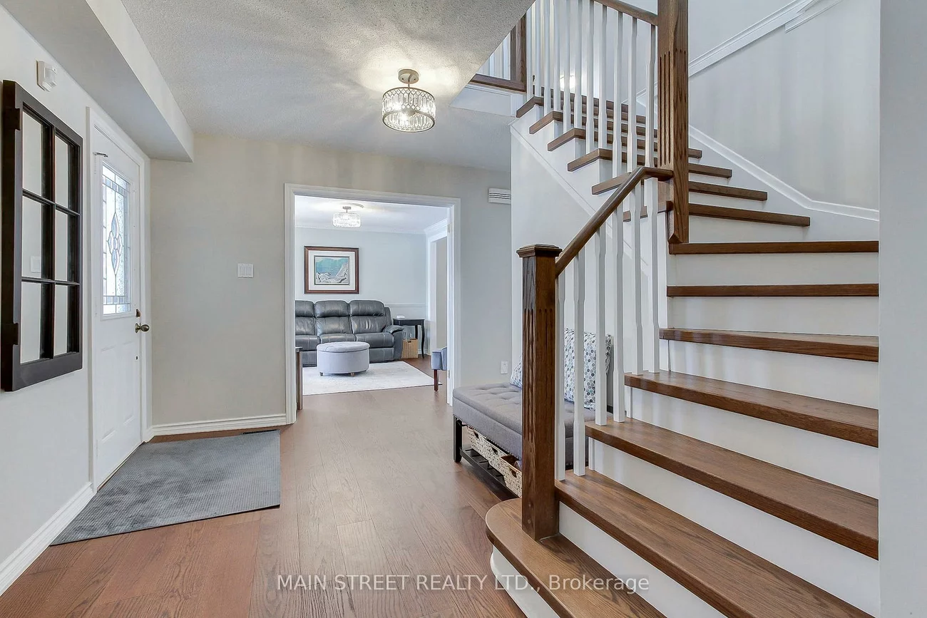 369, Harewood, Bristol-London, Newmarket