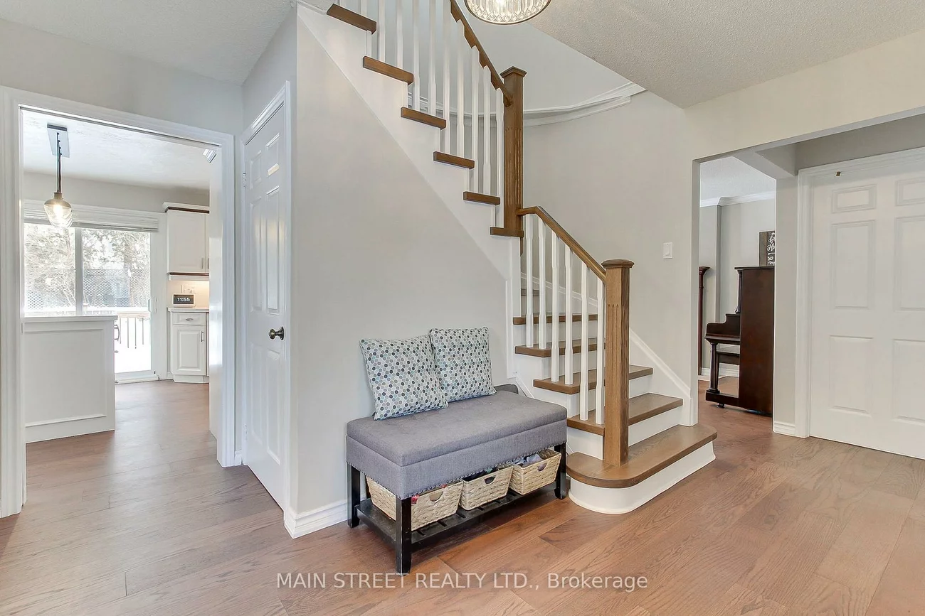 369, Harewood, Bristol-London, Newmarket