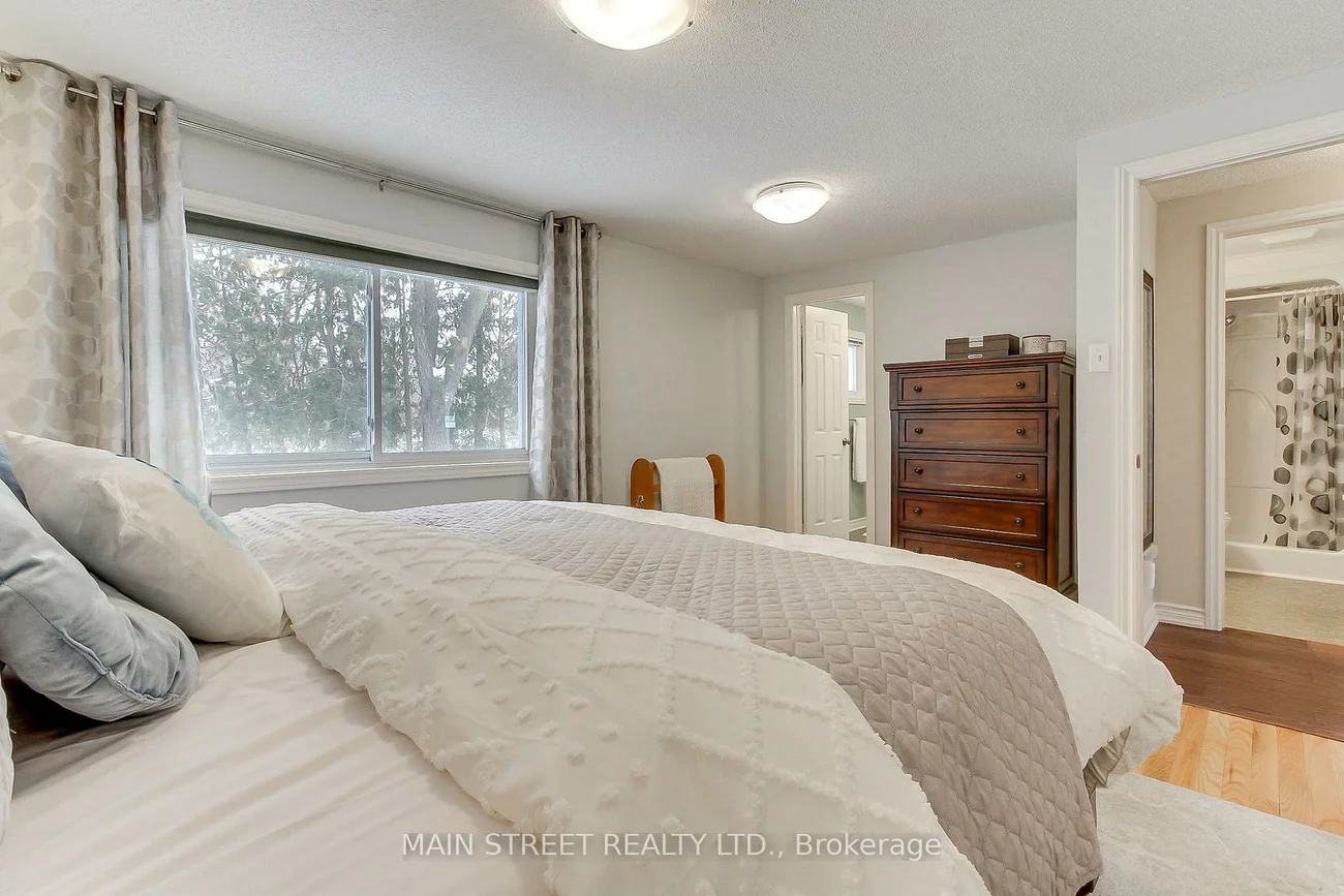 369, Harewood, Bristol-London, Newmarket