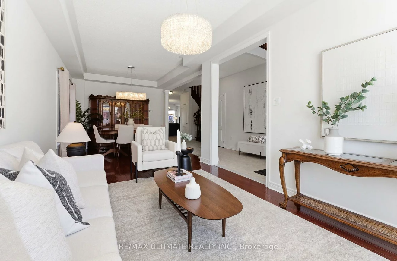 417, Kwapis, Woodland Hill, Newmarket