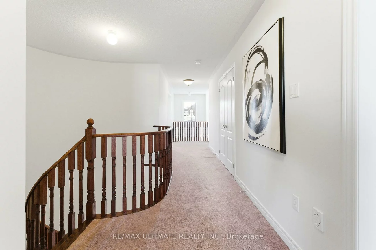 417, Kwapis, Woodland Hill, Newmarket