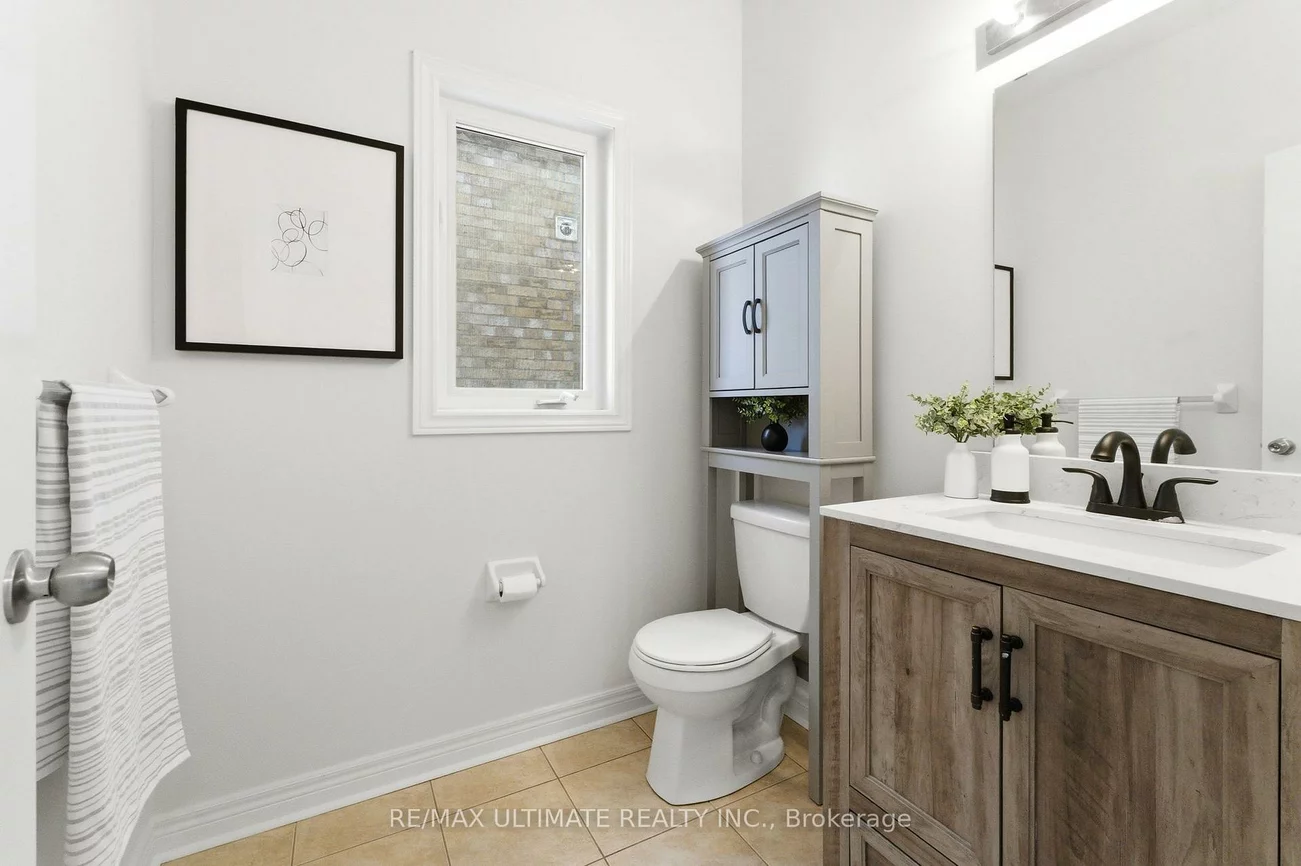 417, Kwapis, Woodland Hill, Newmarket