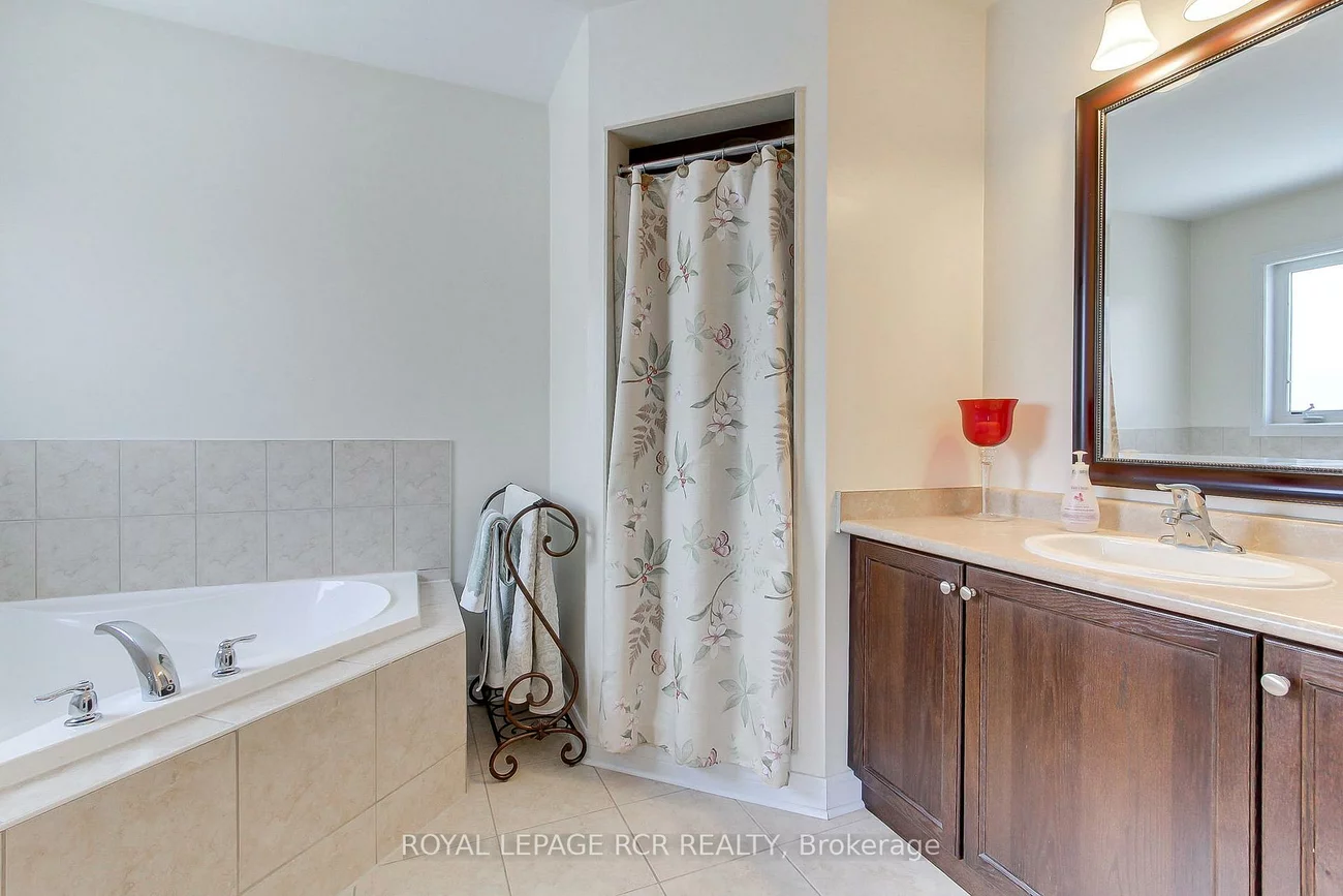 500, Woodspring, Woodland Hill, Newmarket