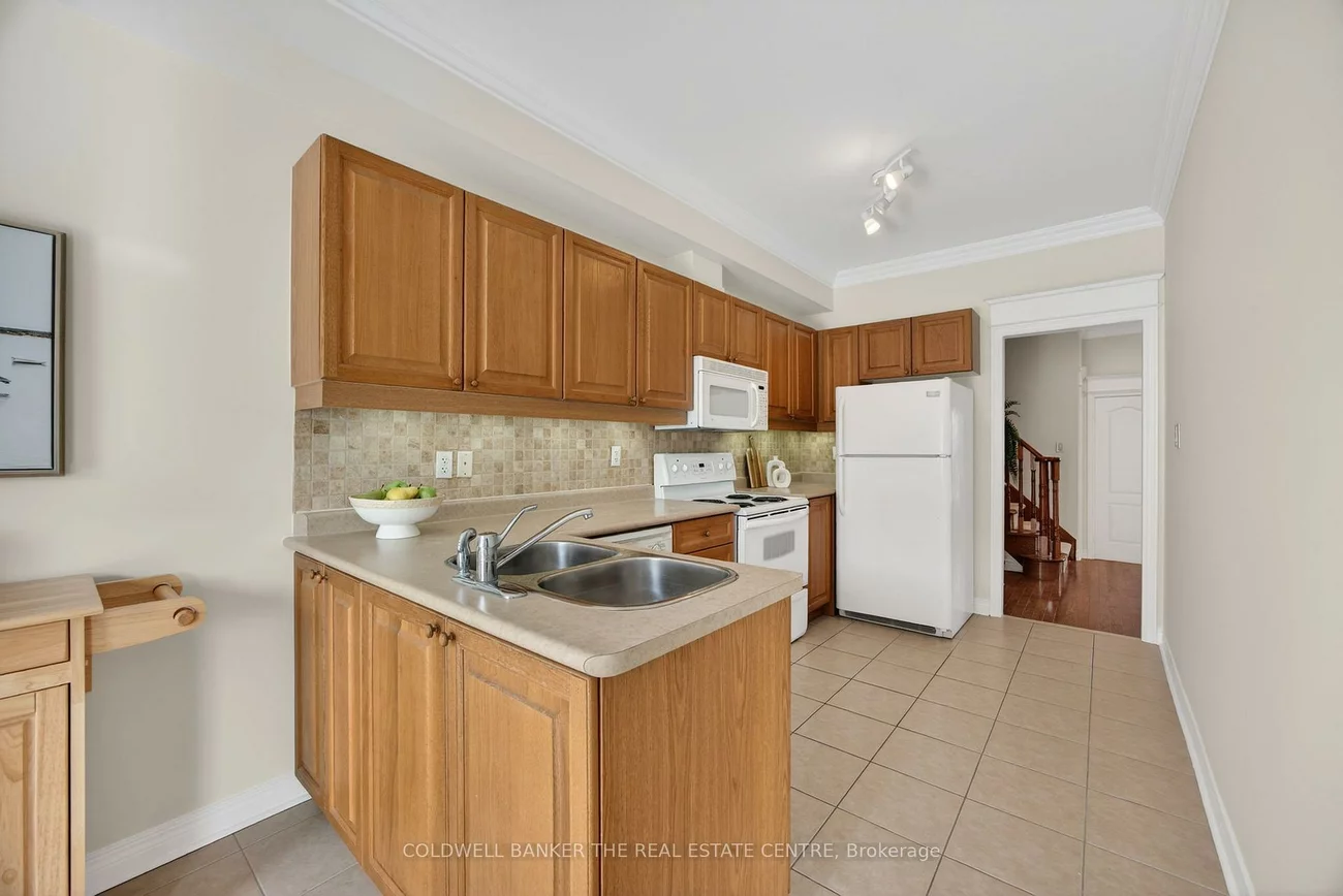 594, Osler, Summerhill Estates, Newmarket