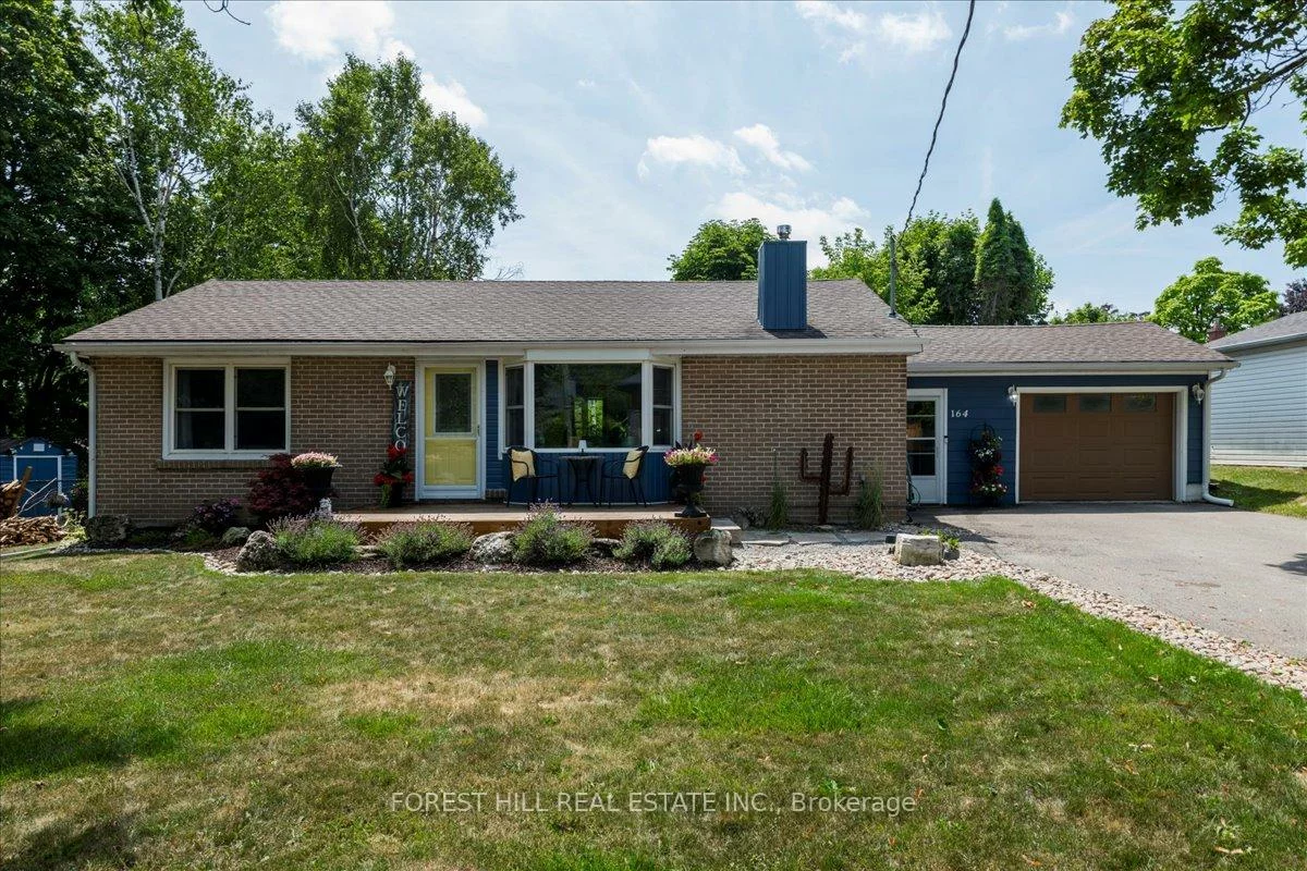 164, Avenue, Central Newmarket, Newmarket