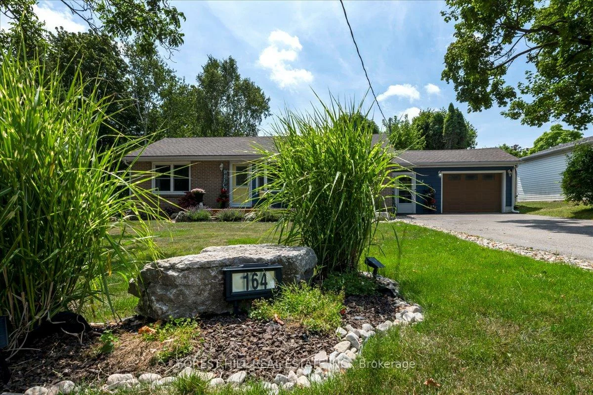 164, Avenue, Central Newmarket, Newmarket