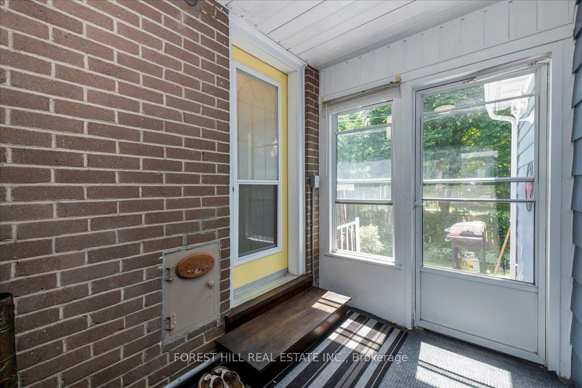 164, Avenue, Central Newmarket, Newmarket