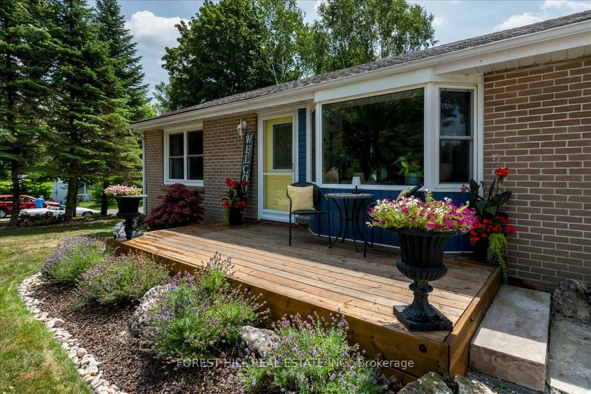 164, Avenue, Central Newmarket, Newmarket