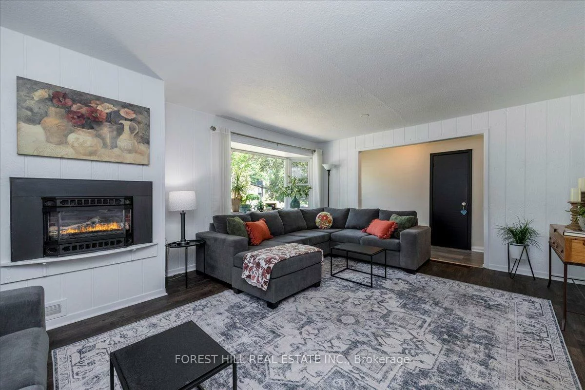 164, Avenue, Central Newmarket, Newmarket