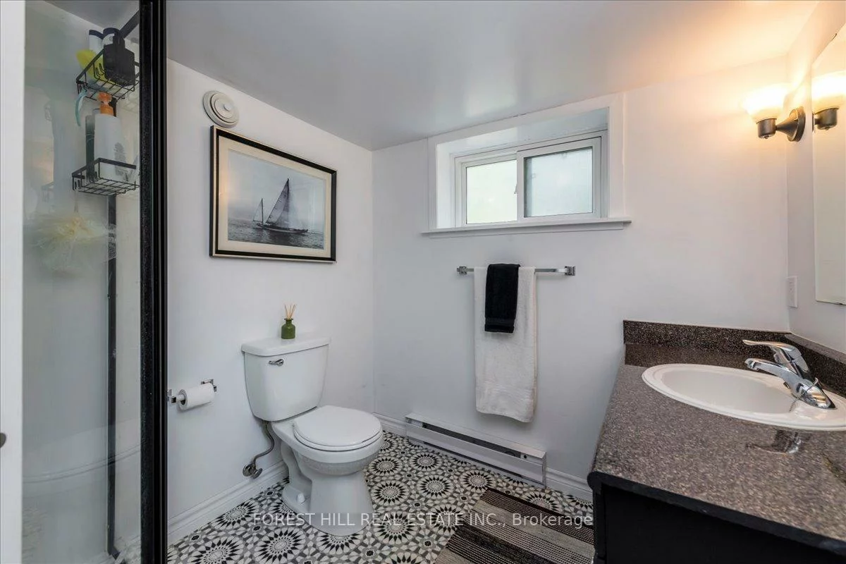 164, Avenue, Central Newmarket, Newmarket