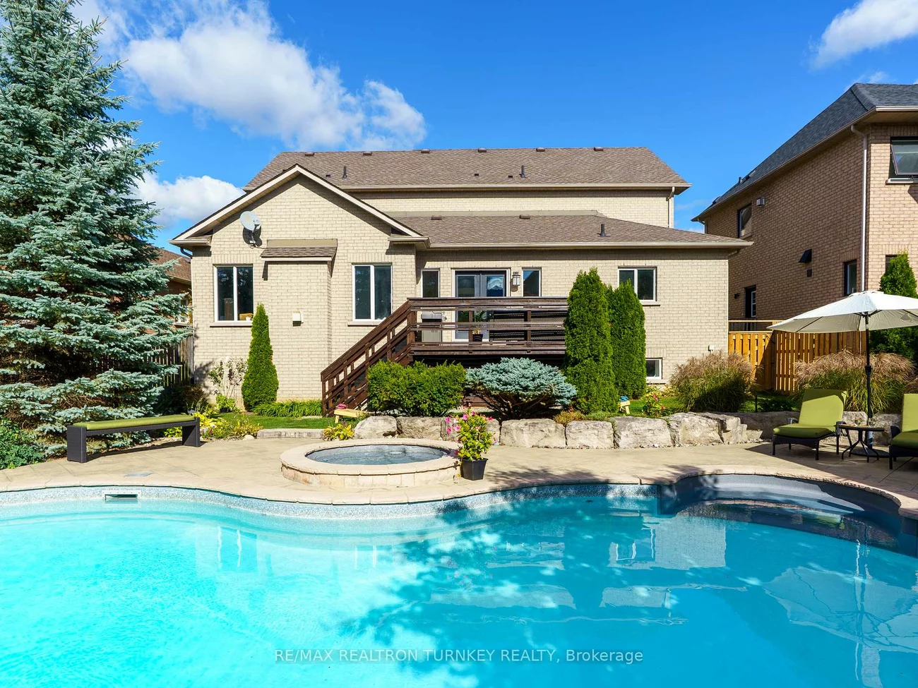 668, Foxcroft, Stonehaven-Wyndham, Newmarket