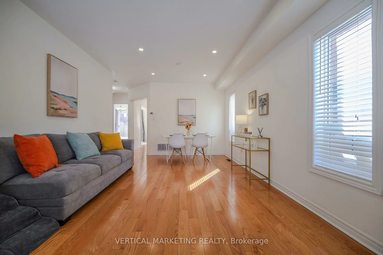 37, Mynden, Woodland Hill, Newmarket