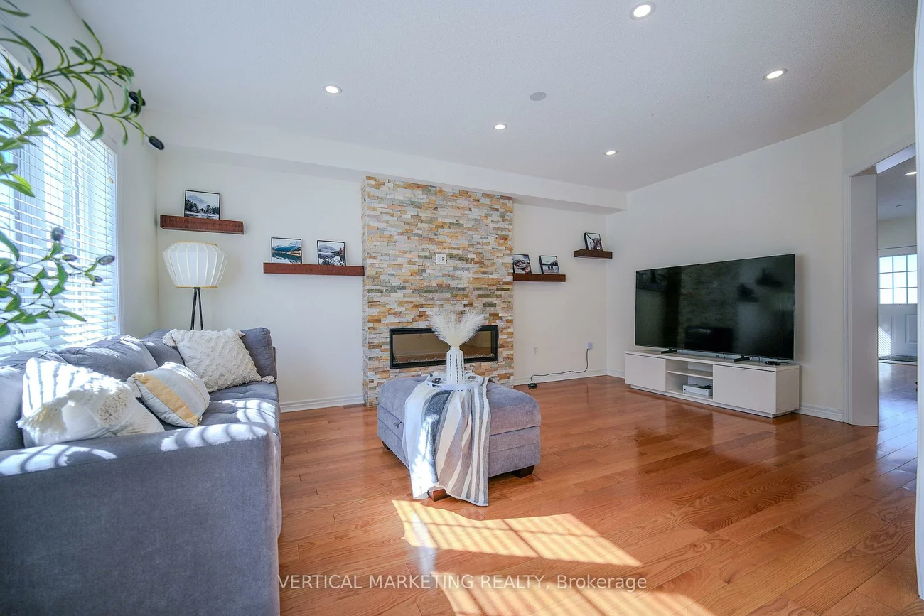 37, Mynden, Woodland Hill, Newmarket