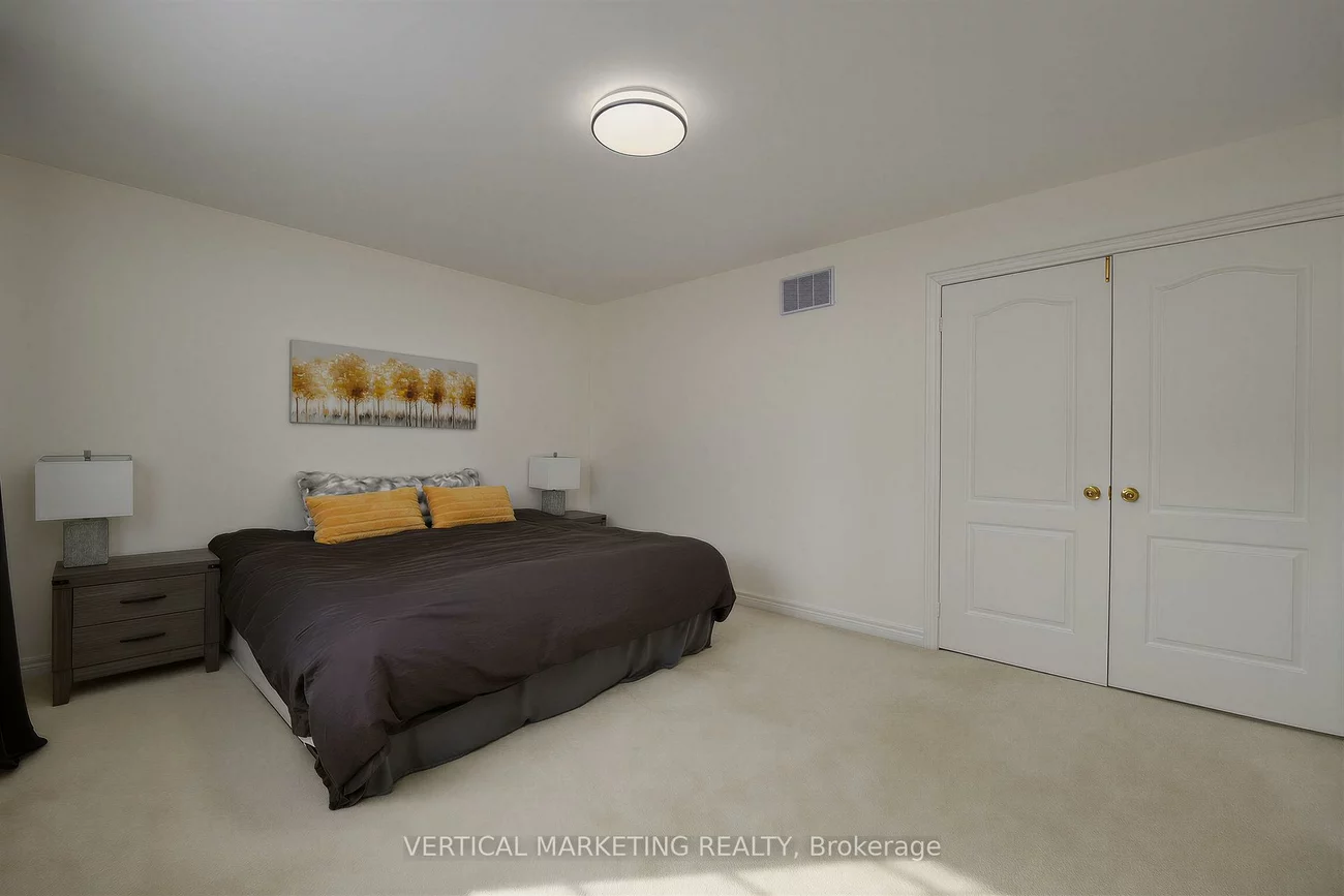 37, Mynden, Woodland Hill, Newmarket