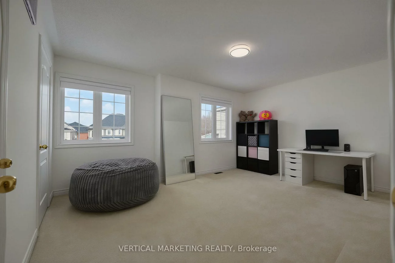 37, Mynden, Woodland Hill, Newmarket