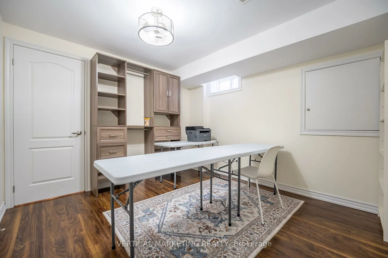 37, Mynden, Woodland Hill, Newmarket