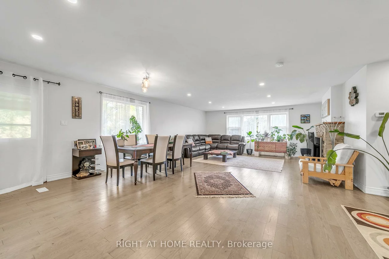 22, Hamilton, Huron Heights-Leslie Valley, Newmarket