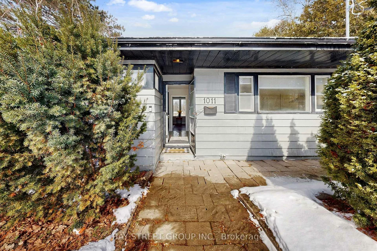 1011, Janette, Huron Heights-Leslie Valley, Newmarket