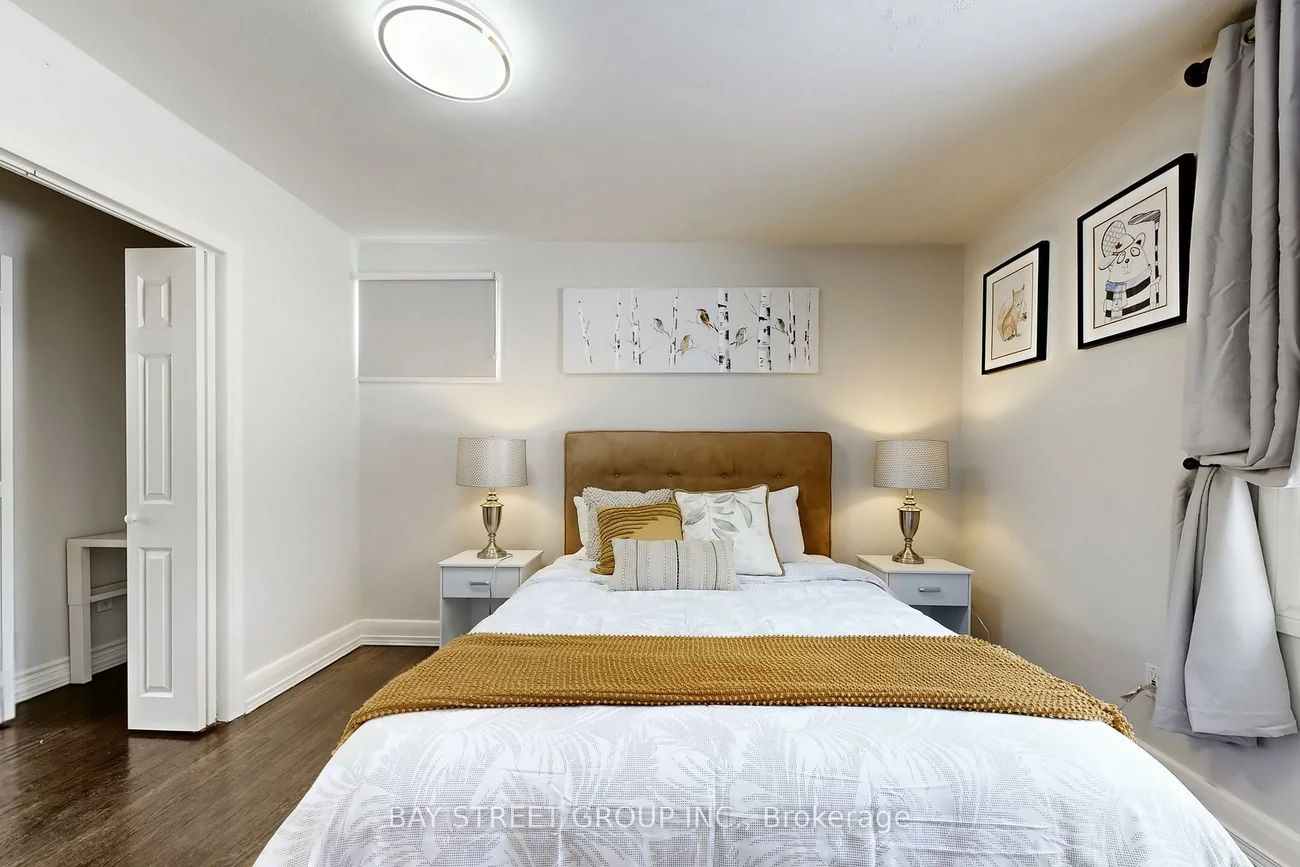 1011, Janette, Huron Heights-Leslie Valley, Newmarket