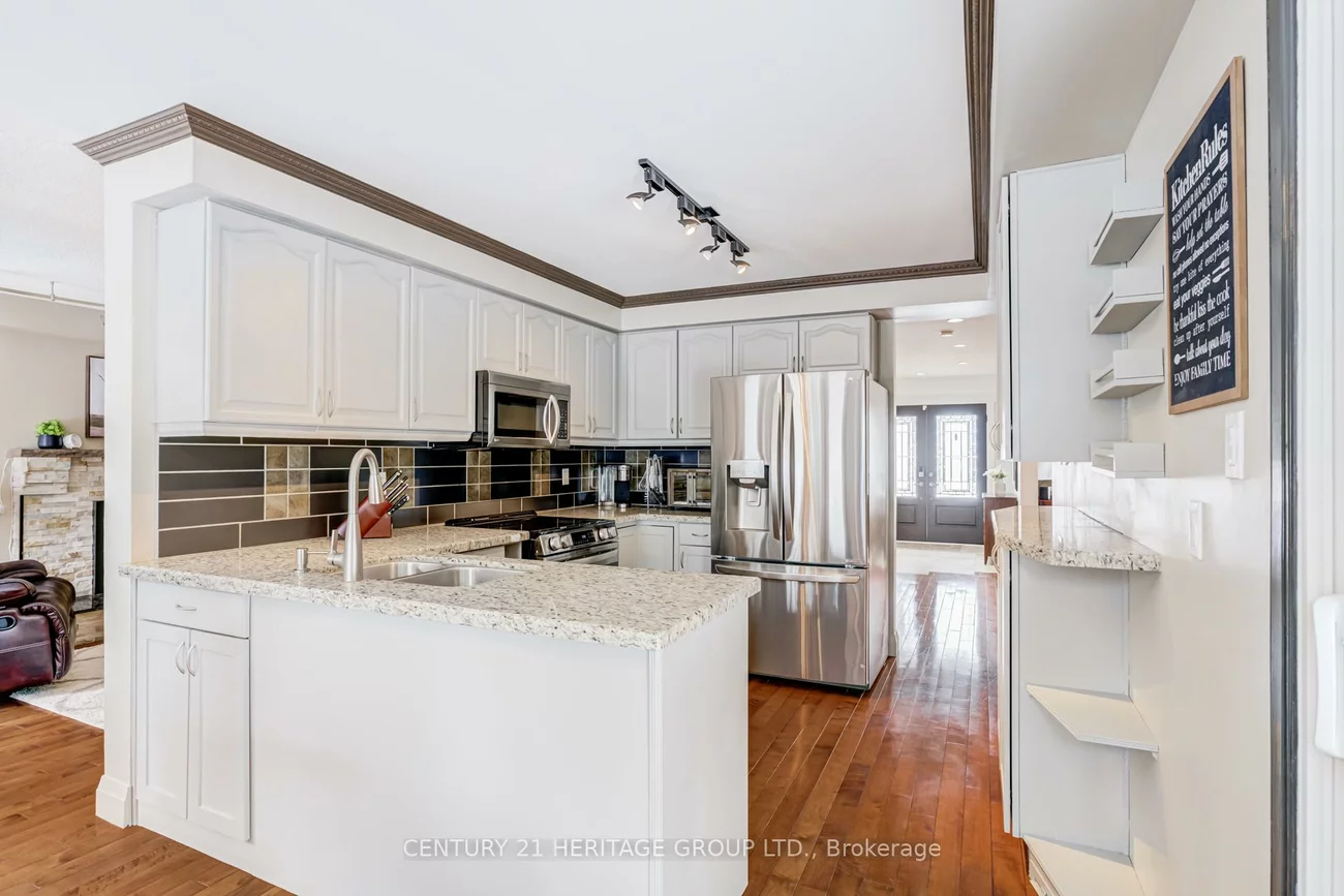 347, Alex Doner, Glenway Estates, Newmarket