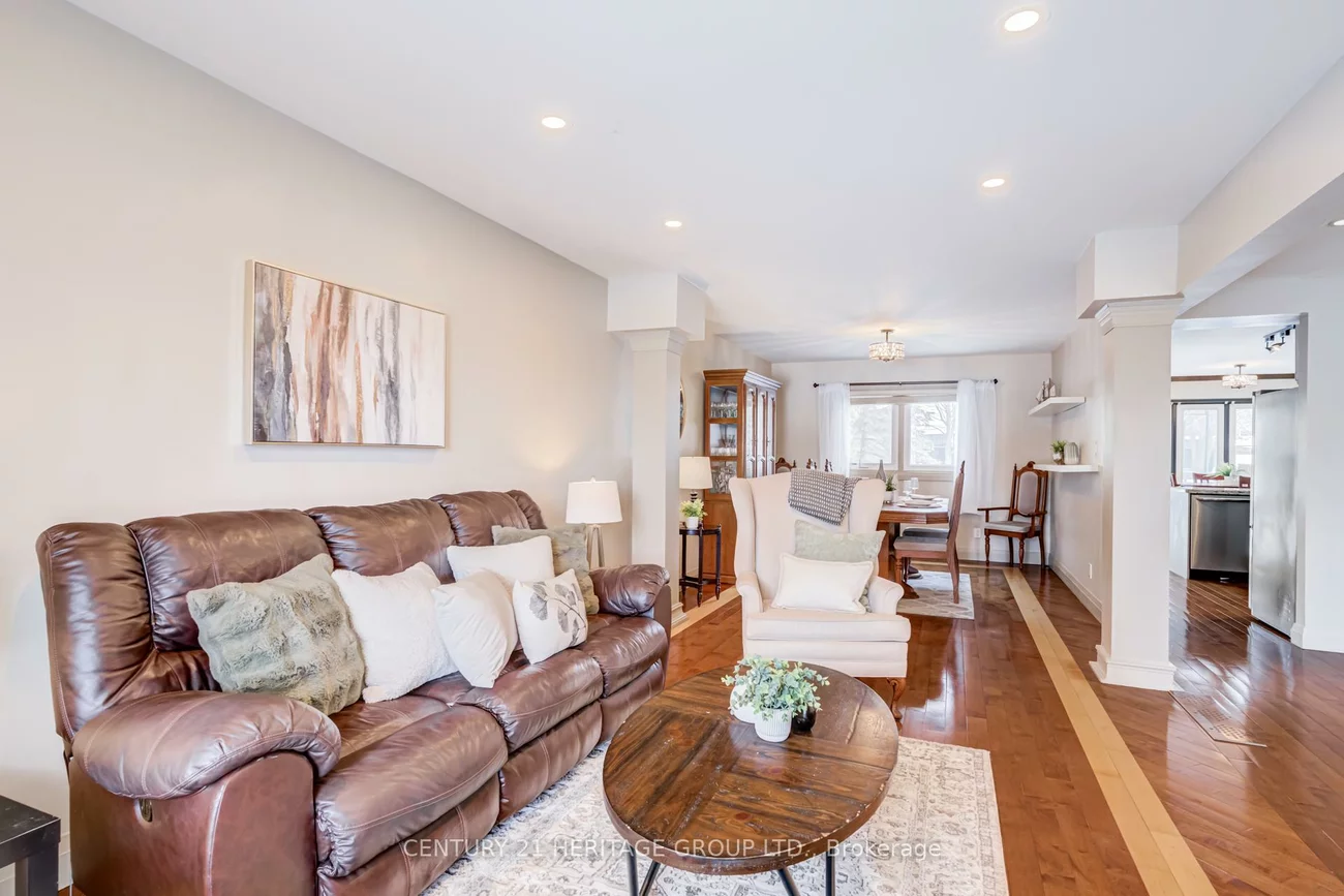 347, Alex Doner, Glenway Estates, Newmarket