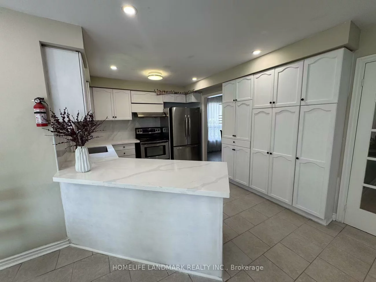 492, Traviss, Huron Heights-Leslie Valley, Newmarket