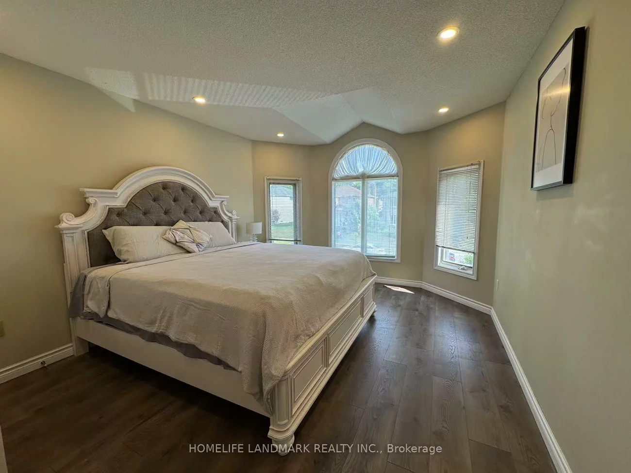 492, Traviss, Huron Heights-Leslie Valley, Newmarket