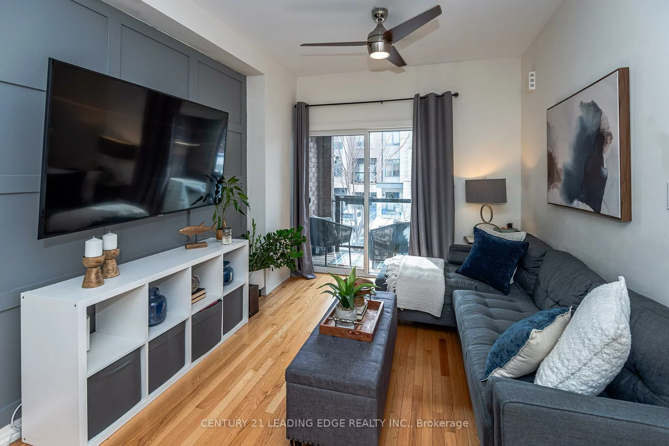 256, Vivant, Woodland Hill, Newmarket