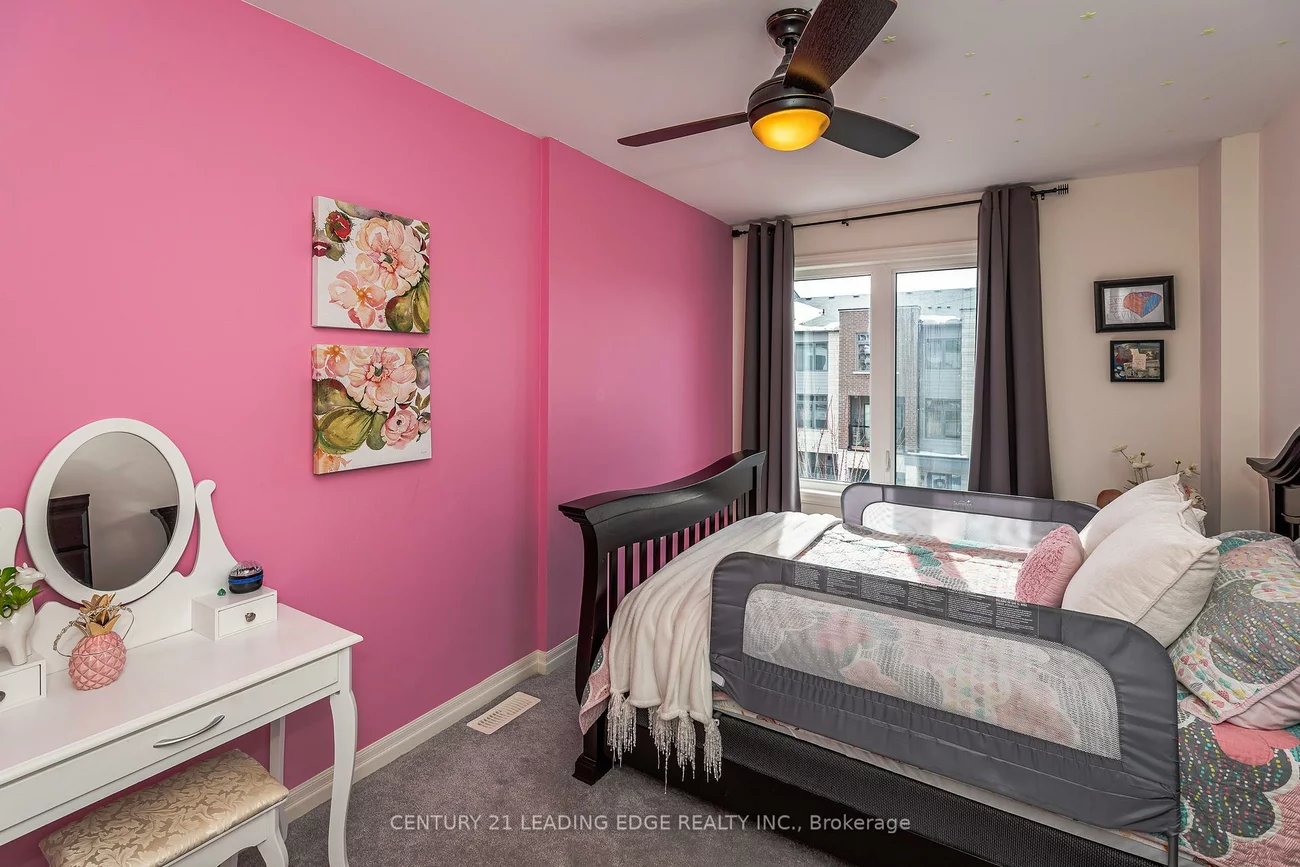 256, Vivant, Woodland Hill, Newmarket