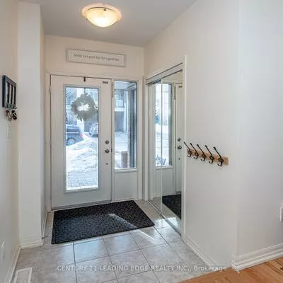 256, Vivant, Woodland Hill, Newmarket