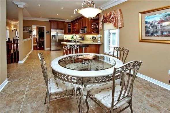 492, Kwapis, Woodland Hill, Newmarket