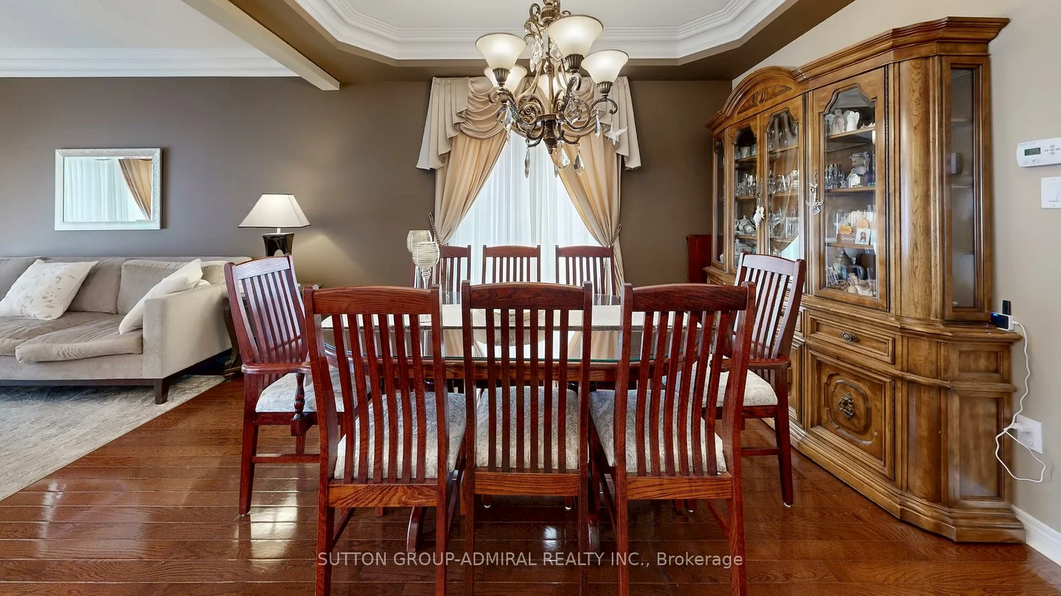 492, Kwapis, Woodland Hill, Newmarket