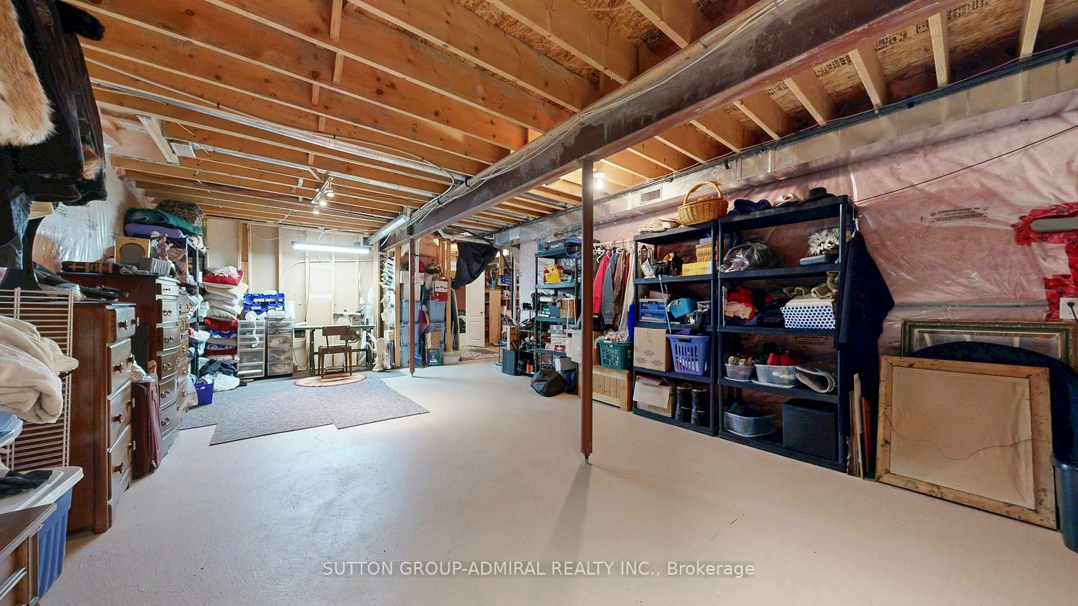 492, Kwapis, Woodland Hill, Newmarket