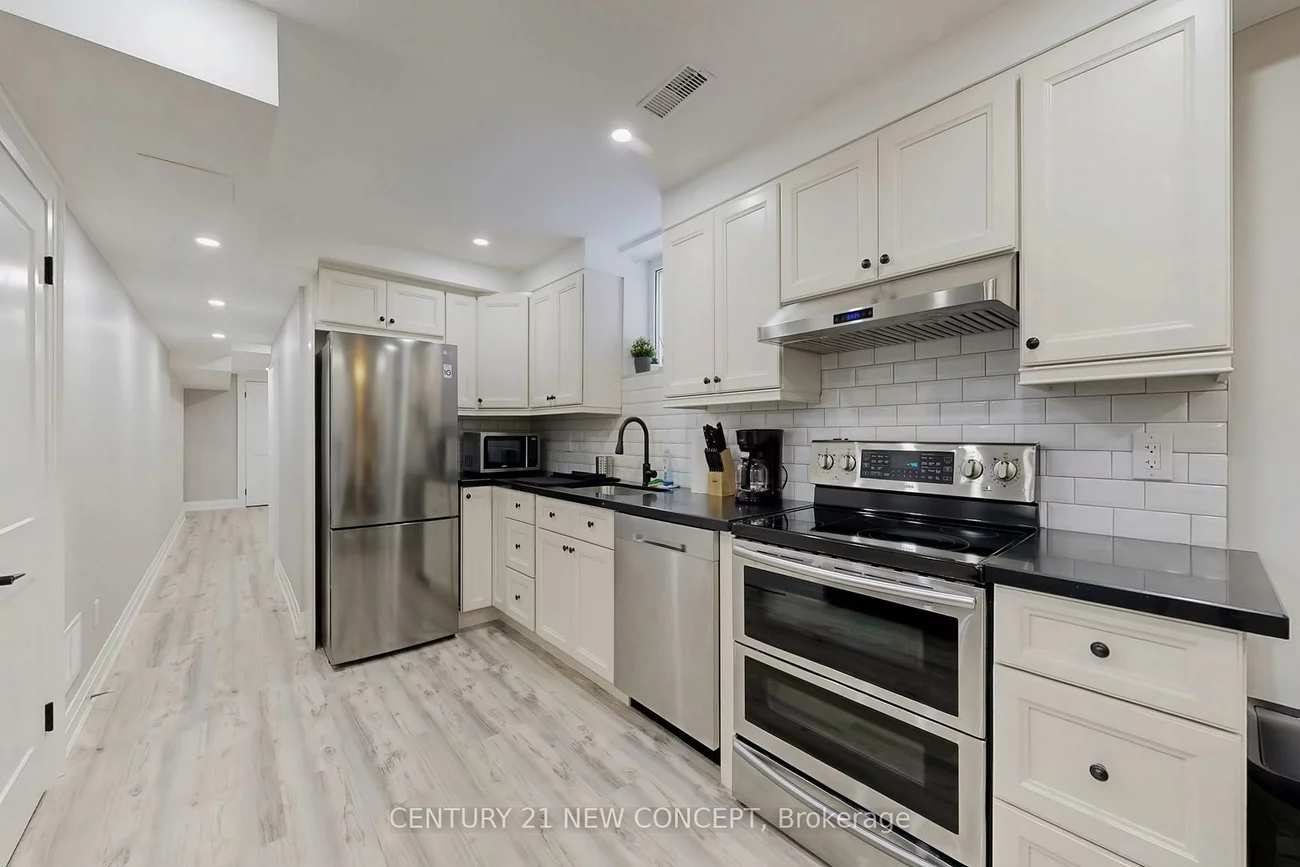 622, Sweetwater, Glenway Estates, Newmarket