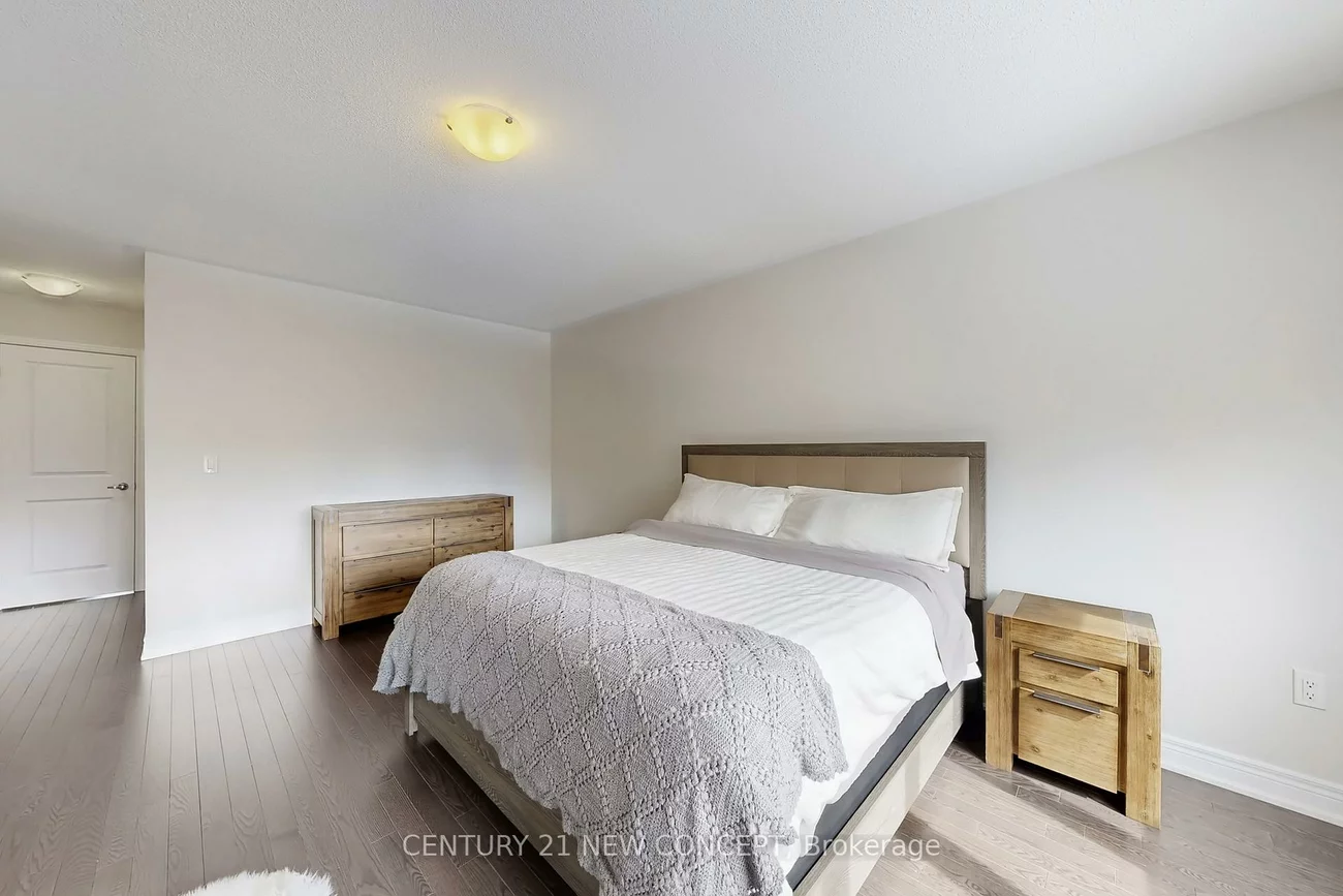 622, Sweetwater, Glenway Estates, Newmarket