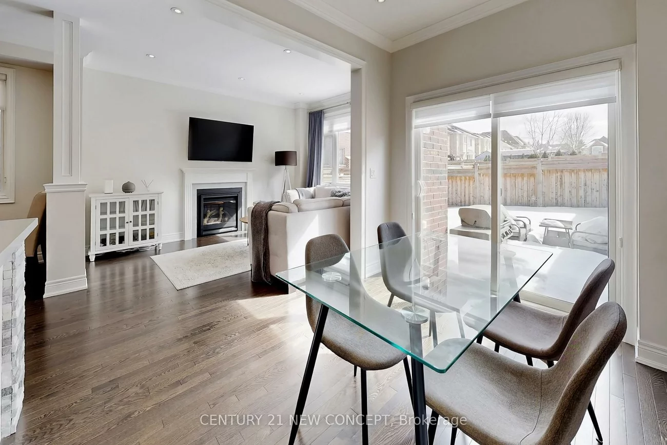 622, Sweetwater, Glenway Estates, Newmarket