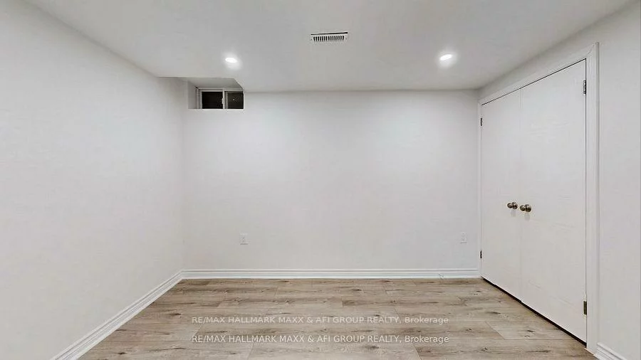 719, Shanahan, Armitage, Newmarket