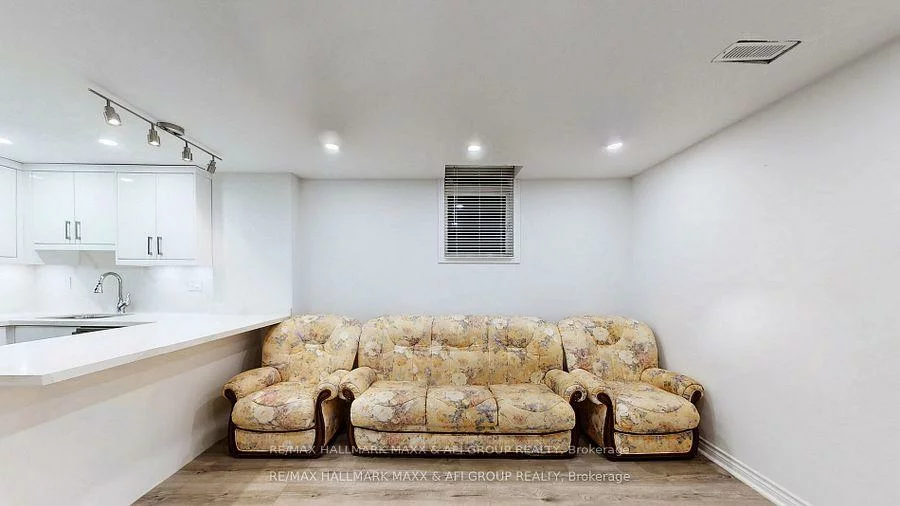 719, Shanahan, Armitage, Newmarket